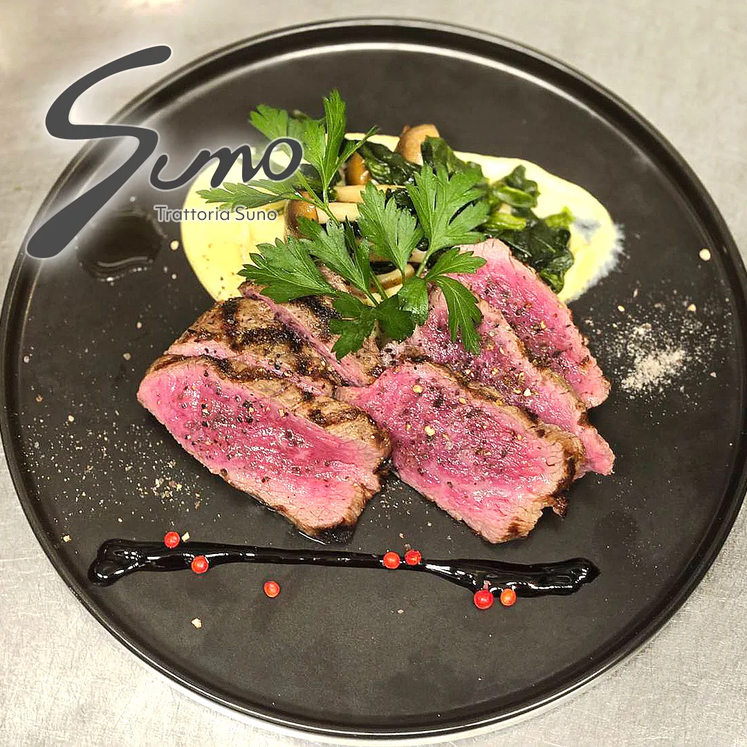 【熊本県産あか牛トモサンカクのロースト】