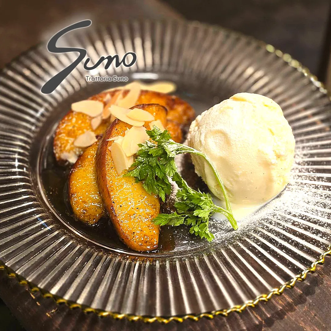 りんごのキャラメリゼとバニラアイス添え🍎