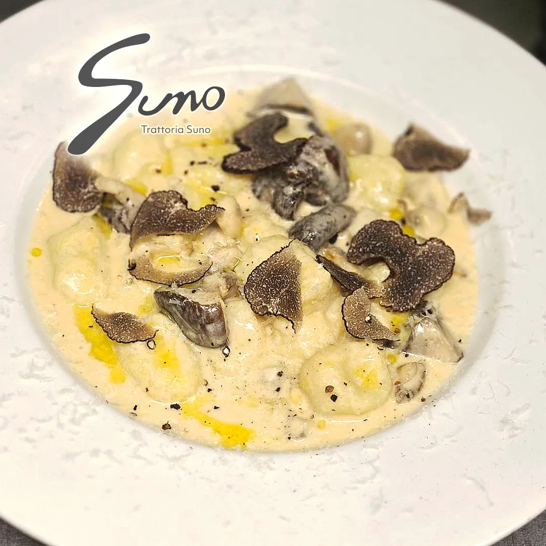 ふんわり仕上げた自家製ニョッキを、